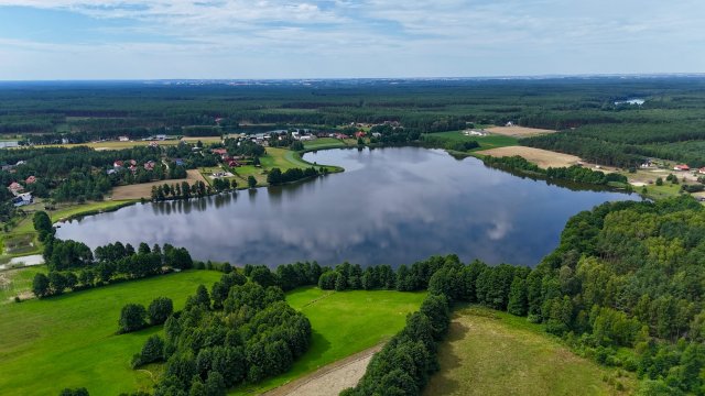   Domek w sercu Borów Tucholskich, w lesie, blisko jeziora na wyłączność