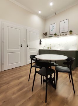 Klimatyczne apartamenty w centrum Łodzi - na ul.Piotrkowskiej