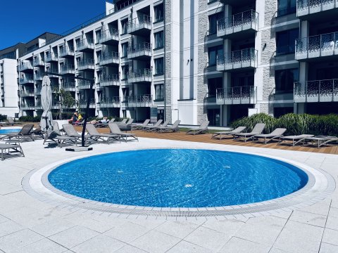 Nadmorskie Tarasy Apartament Delux w Porcie baseny bawialnia siłownia taras
