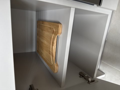 Apartament jest na II piętrze. Położony jest 3 minut od Starego Miasta