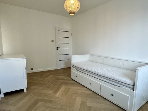 Duże - Mieszkanie - Kołobrzeg, blisko morza, wśród zieleni.