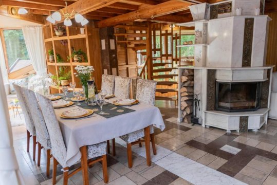 Willa Chruślice - basen sezonowy, sauna