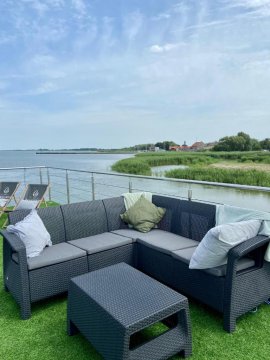Domek na wodzie Houseboat Frombork