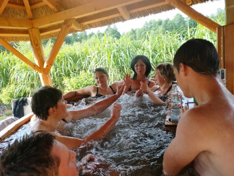 Domek drewniany na wyłączność z balią i sauna 