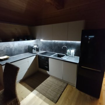 Domek drewniany na wyłączność z balią i sauna 