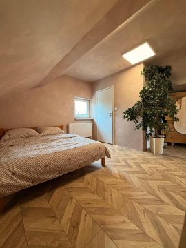 Apartament pod miastem