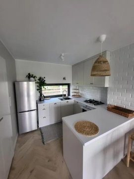 Dom nad jeziorem w Borzechowie - Po Horyzont