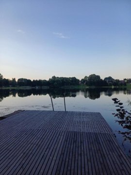 Domek nad jeziorem Piasecznik