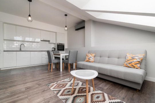APARTAMENT WARSZAWSKA - klimatyzacja, zamknięte osiedle. parking