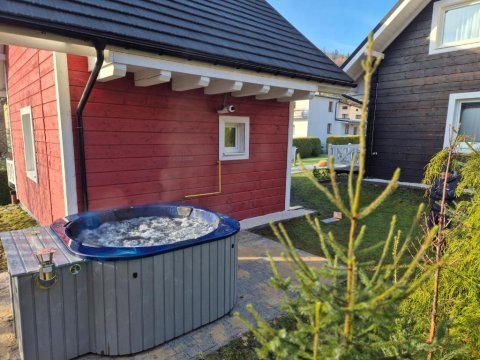 Domki i Apartamenty Cicha Dolina z jacuzzi