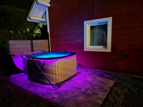 Domki i Apartamenty Cicha Dolina z jacuzzi
