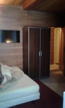 Magdalenka - pokoje w centrum