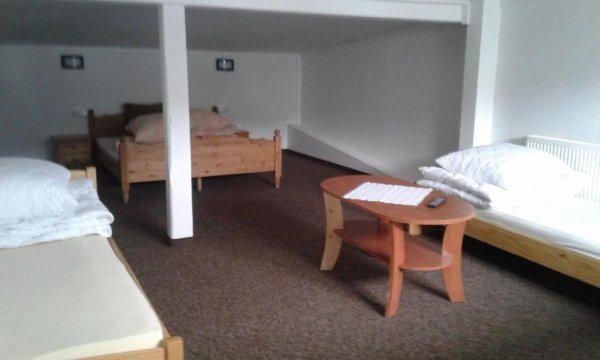 Magdalenka - pokoje w centrum