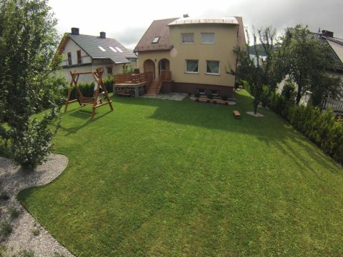 Domek Monte Black z jacuzzi i sauną fińską