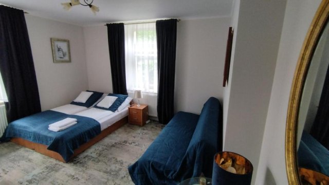 Apartamenty i pokoje gościnne KOŁODZIEJÓWKA