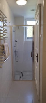 Apartamenty i pokoje gościnne KOŁODZIEJÓWKA