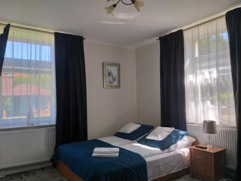 Apartamenty i pokoje gościnne KOŁODZIEJÓWKA