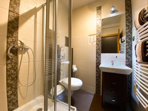 Bar-Kawiarnia BASIA Pokoje Gościnne