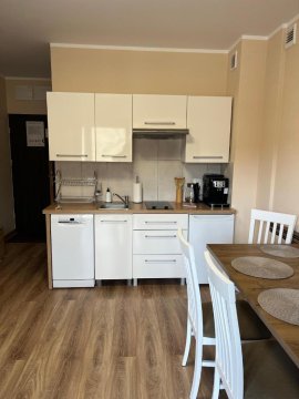 M&S Holiday Mountain