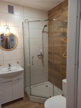 Słoneczny apartament z prywatną sauną w Stroniu Śląskim