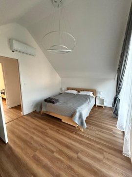 Dom na łące Jantar