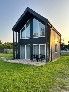 Dom na łące Jantar