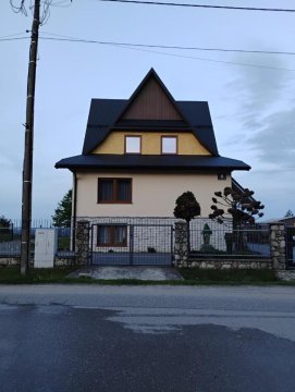 Apartment at the Obelisk