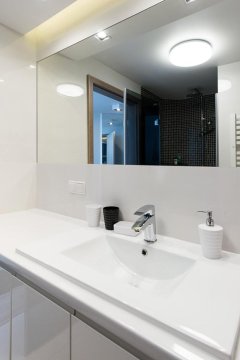 Cozy and Large 62 m2 Apartment with Air Conditioning, Old Town