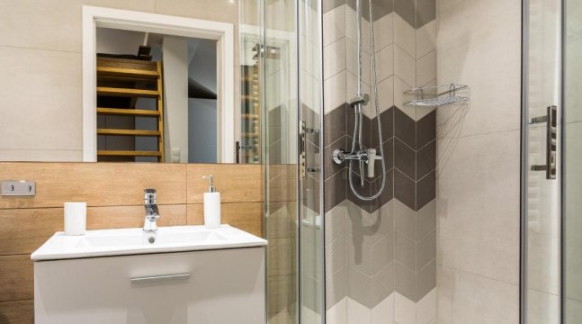 Topolowa Apartment, next to Main Station