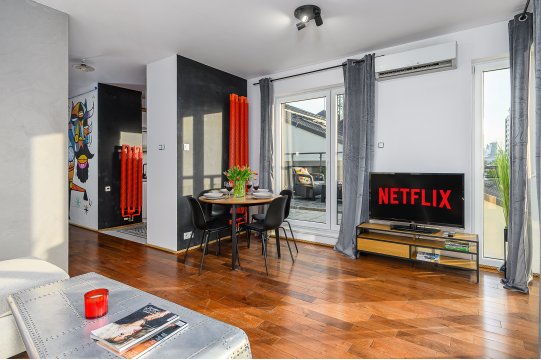 Lumina 3-room apart with large terrace