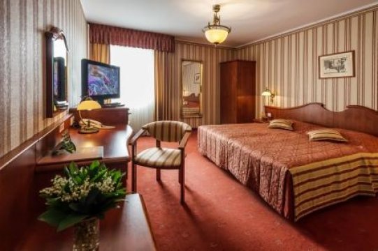 Hotel HenLex