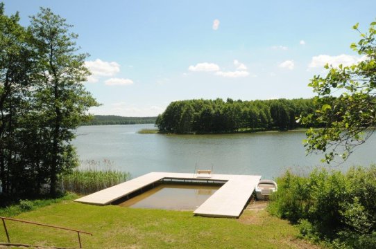 pomost z kąpieliskiem - Willa Gowidlina - wyjątkowy dom nad jeziorem w sercu Kaszub