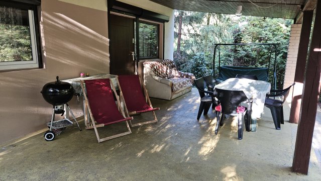 Sezon--2026--Samodzielny dom z ogrodzoną działką nad jeziorem Głuszyńskim