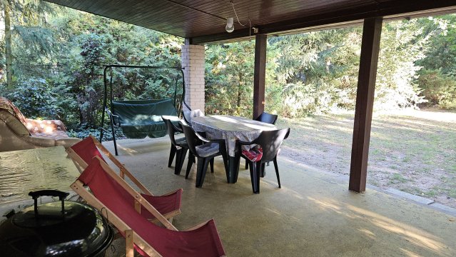 Sezon--2026--Samodzielny dom z ogrodzoną działką nad jeziorem Głuszyńskim