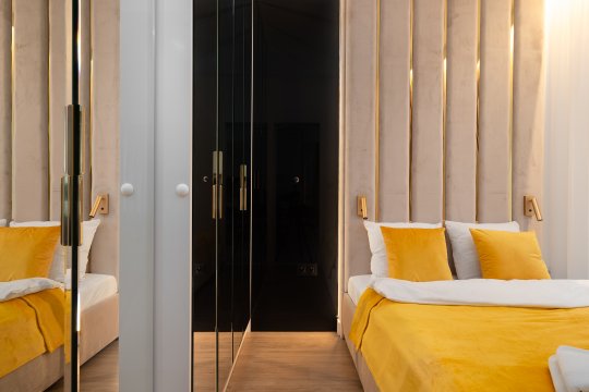 Golden Apartments Warsaw - Premium Stay at Grzybowska 37
