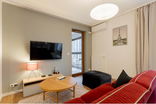 Golden Apartments Warsaw - Large & Stylish, Metro Nearby Grzybowska 85-5