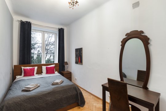 Golden Apartments - Great Location - Warsaw Stays - F14
