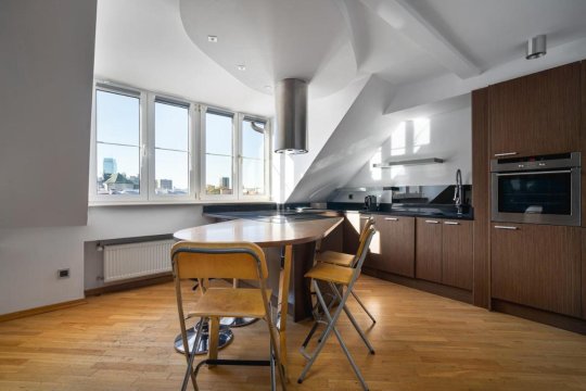 Golden Apartments Warsaw - Elegant & Stylish 3 - Floor Apartment - Piwna