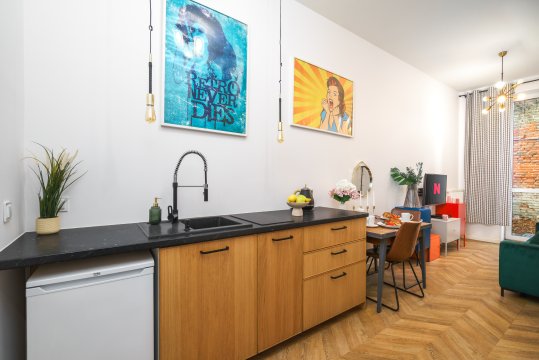 Golden Apartments in Warsaw - Cozy and Stylish Studio - Ząbkowska B