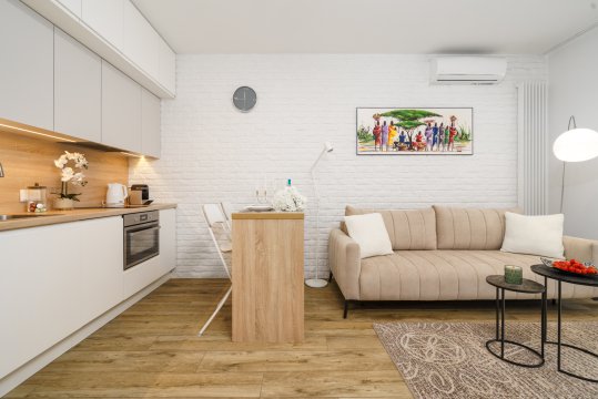 Golden Apartments– Mennica Residence, 1-Bedroom in City Center #3