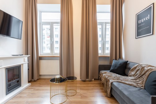 Golden Apartments Warsaw – Stylish Luxury, Złota Street 