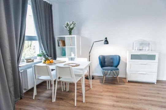 Golden Apartments Warsaw - Big and Bright Stylish Apartments  - Pereca 66