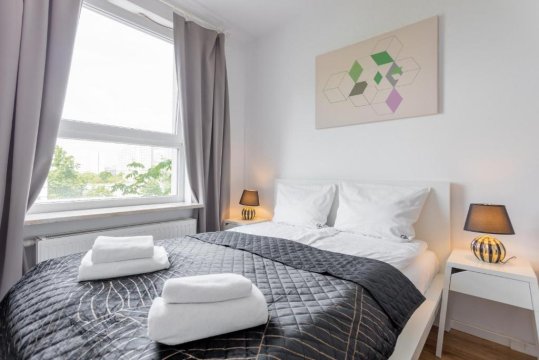 Golden Apartments Warsaw - Big and Bright Stylish Apartments  - Pereca 72