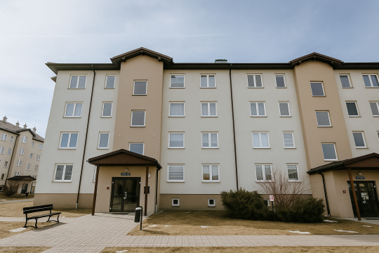 Widok na blok - Apartament Milbertus - Spokojna część Sandomierza