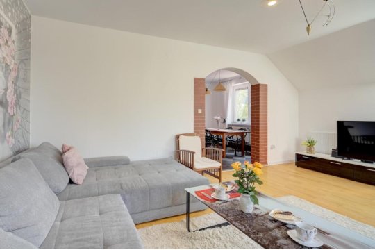 APARTAMENT KWIATOWY Krynica Zdrój