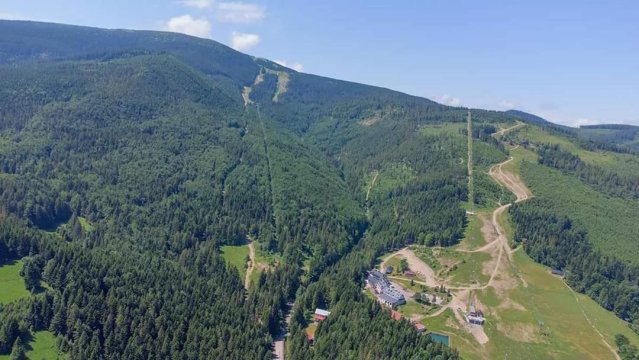 Apartamenty Pilsko Korbielów komfortowe mieszkania dla rodzin i narciarzy w Beskidach