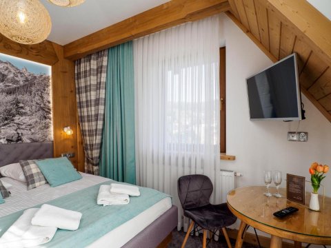 Apartamenty Małe Ciche z jacuzzi ogrodowym, widokiem na TATRY i SKY WALK