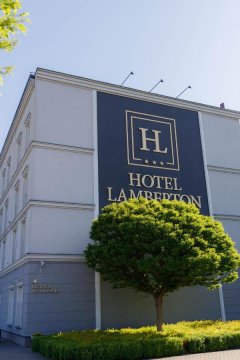 Hotel Lamberton