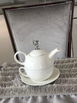 Apartament Business & Living No 91 Nad Zalewem w Cedzynie, hala garażowa