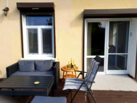 Komfortowe mieszkanie na wsi z tarasem niedaleko plaży i jezior